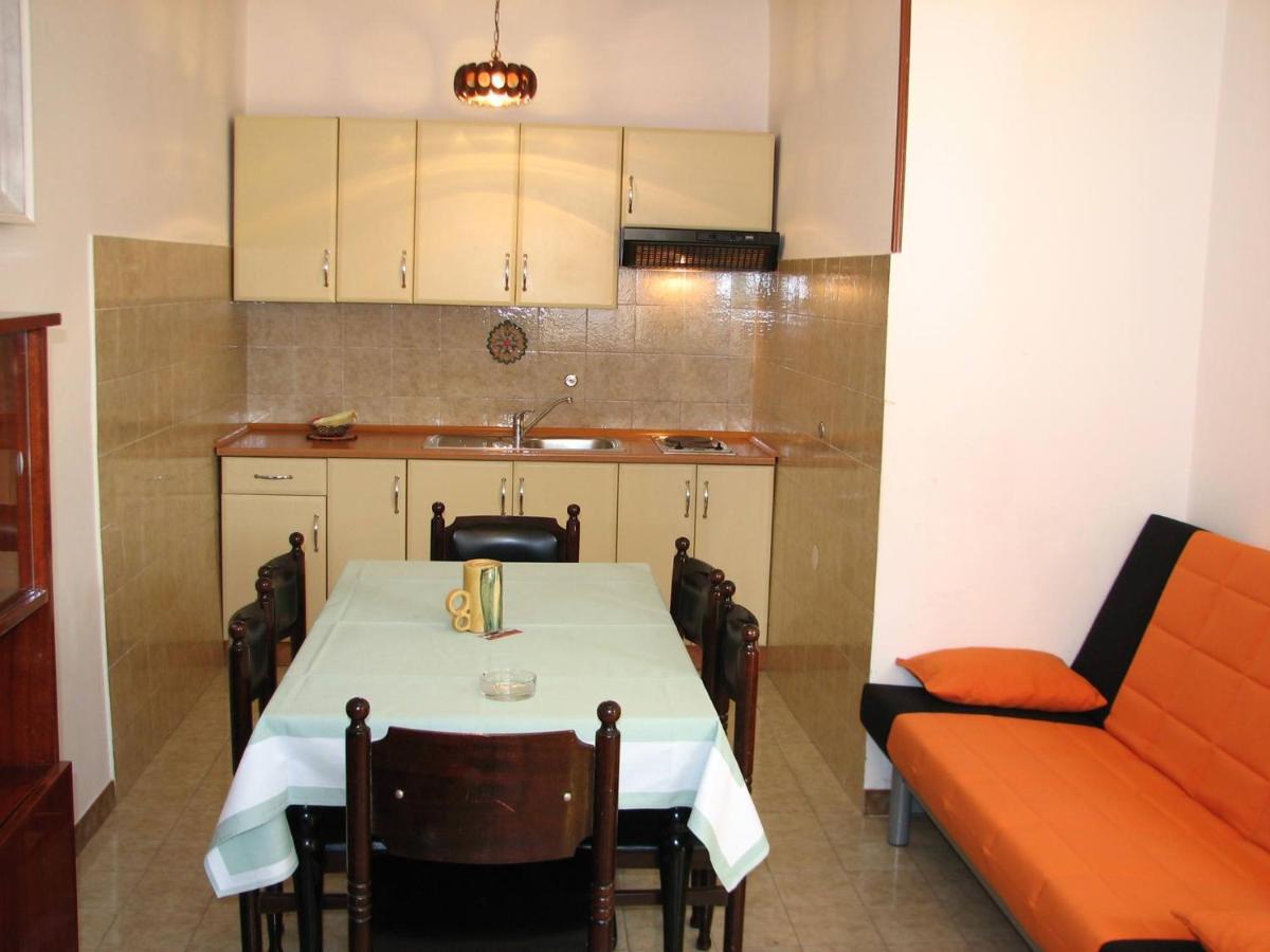 Apartments Lina 2023 Рабац Екстериор снимка